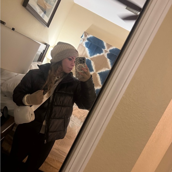 Meet your Posher, Kylee - Picture 4 of 6